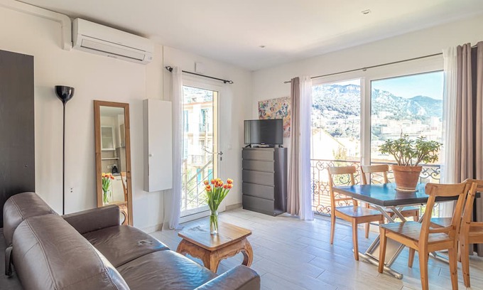 Beausoleil Condo | This condominium is a 1 bedroom(s), 1 bathrooms, located in Beausoleil , AL.