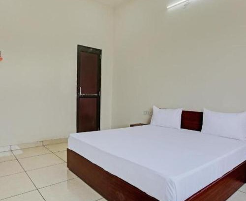 Shivaji Nagar House | Sahara Guest House