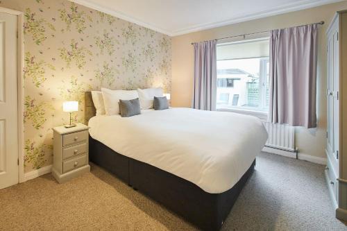 Morecambe House | Host & Stay - Marrion House